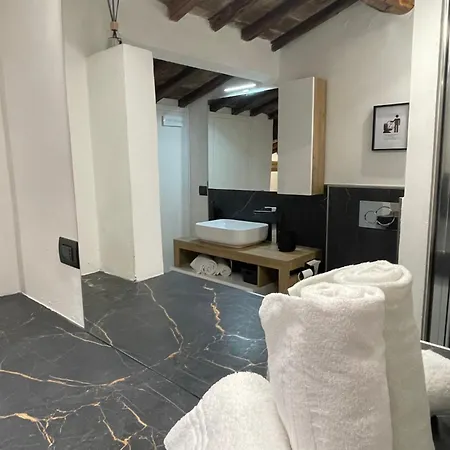 Lejlighed Casa Le Formiche Your In